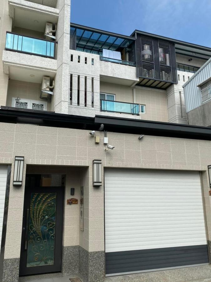 《別有洞天》太空梭電梯星光民宿 Taitung מראה חיצוני תמונה